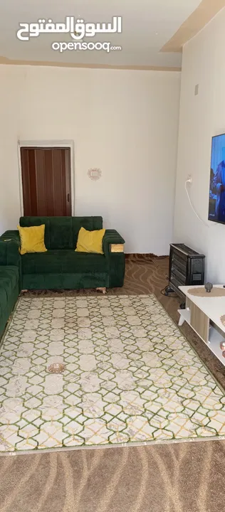 بيت ريفي مستقل للبيع
