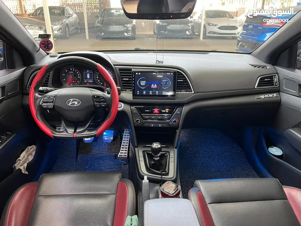‏Hyundai افانتي 2018 Sport Turbo