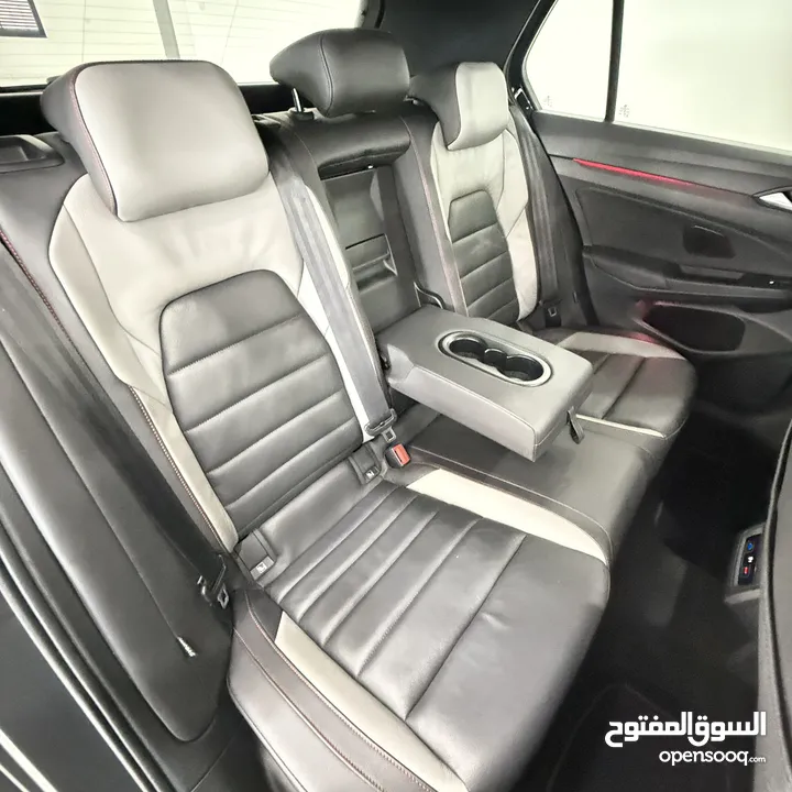 VW GOLF GTI MK8 النسخة المميزة بالسعر المميز