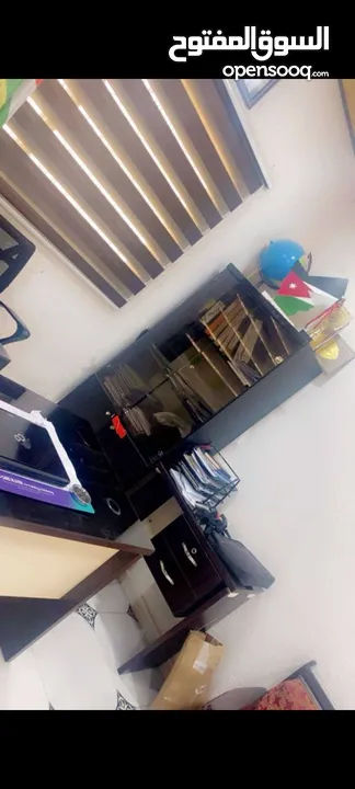 اثاث  مدرسة ورضة.  مكاتب  مستعملة بحاله الجيد جدا المفرق