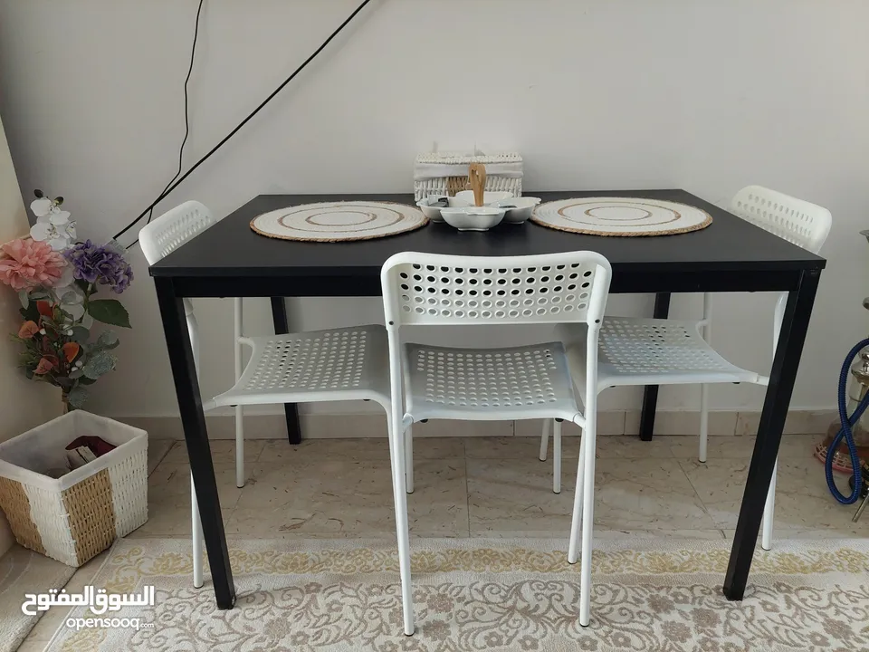 طاولة سفرة مع كراسي Table from ikea and chair from ikea