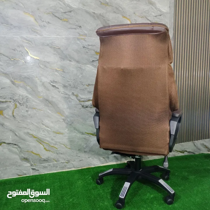كرسي مدير مستورد مميز بالجودة و الشكل جك ايطالي عجال ربر كفالة حقيقيه للشركات الفخمه و المكاتب