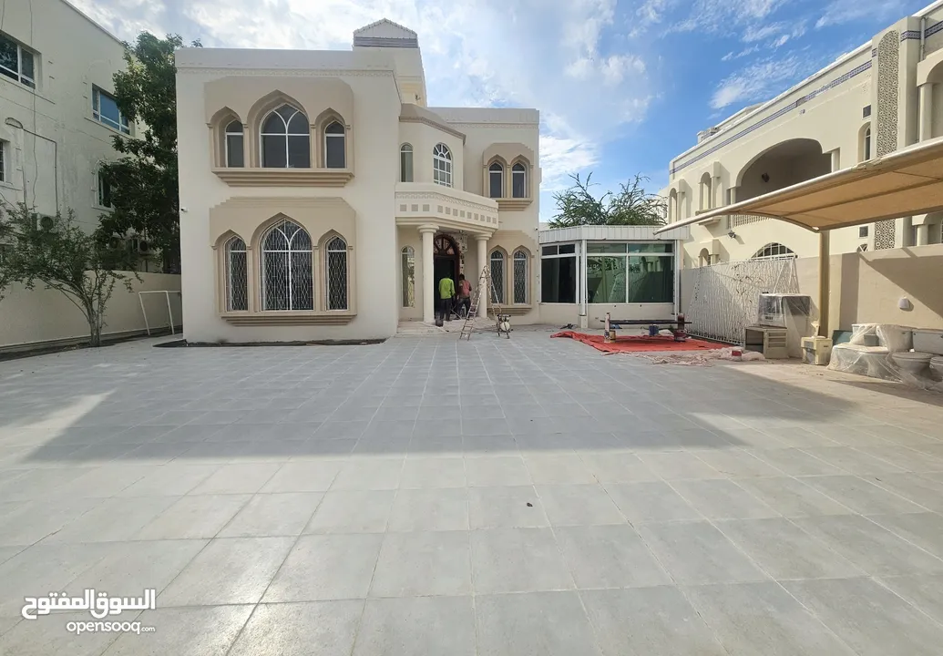 Spacious 5-Bedroom Villa for Sale in Azaiba, Oman - Perfect Family Home