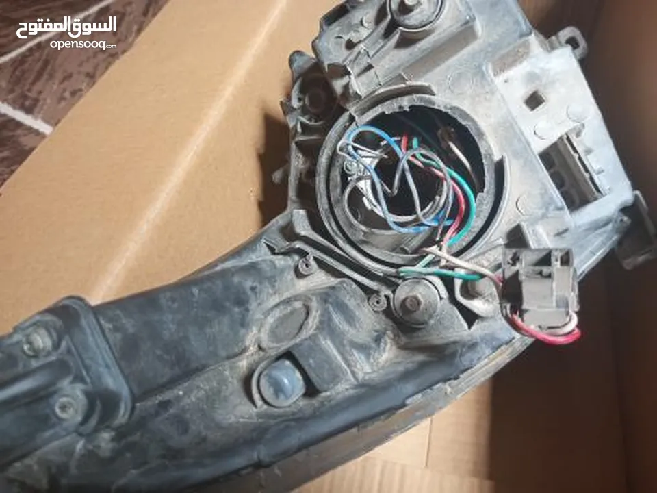 اضوية أمامية (هونداي اكسنت) 2013 نفس قصة 2017