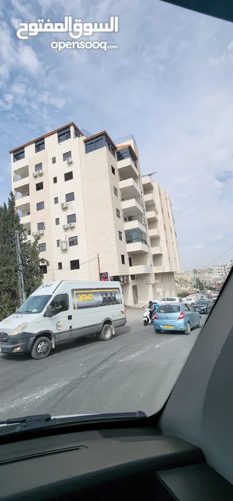 شقة 160 متر طابق اول وباركنج ارضي مع مصعد و اطلالة جميلة لا يوجد بناء امامك