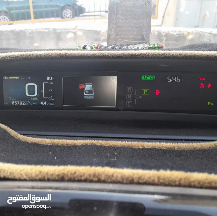 تويوتا بريوس 2022 LE بطارية ليثيوم وكالة هايبرد