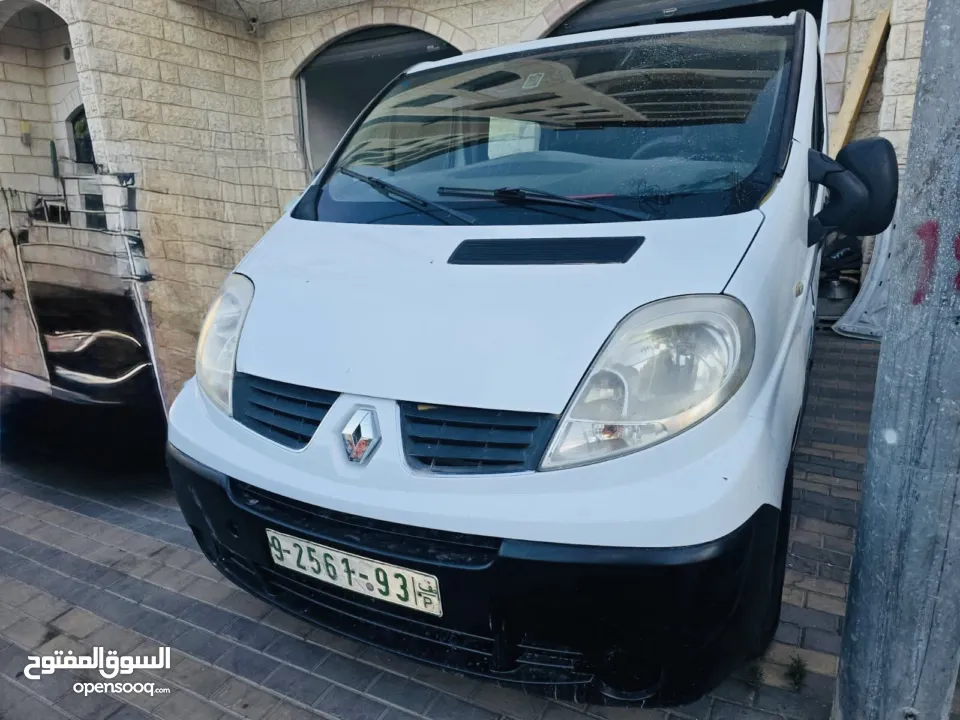 رينو ترافك 2012 باص نظيف