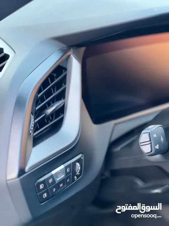 سيارة مميزة