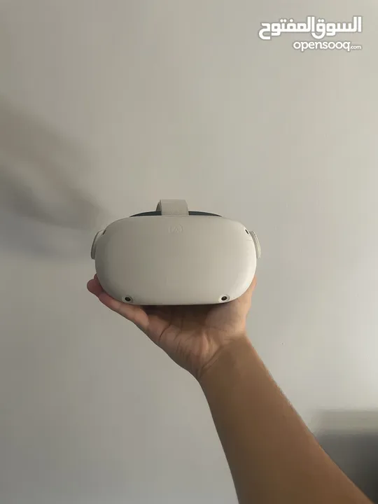 Vr oculus quest 2 للبيع بحالة الوكالة اخو الجديد