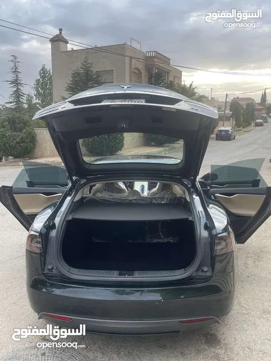 Tesla  S85 2013 محولة 2017 للبيع او للبدل