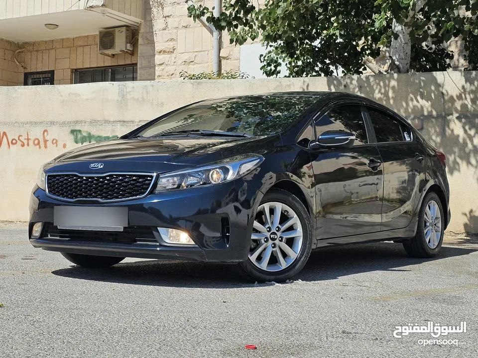 KIA K3 2017 فل ما عدا فتحة