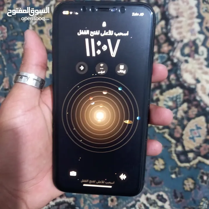 ايفون xr للبيع حاله الجهاز ممتازه مش مغير اشي