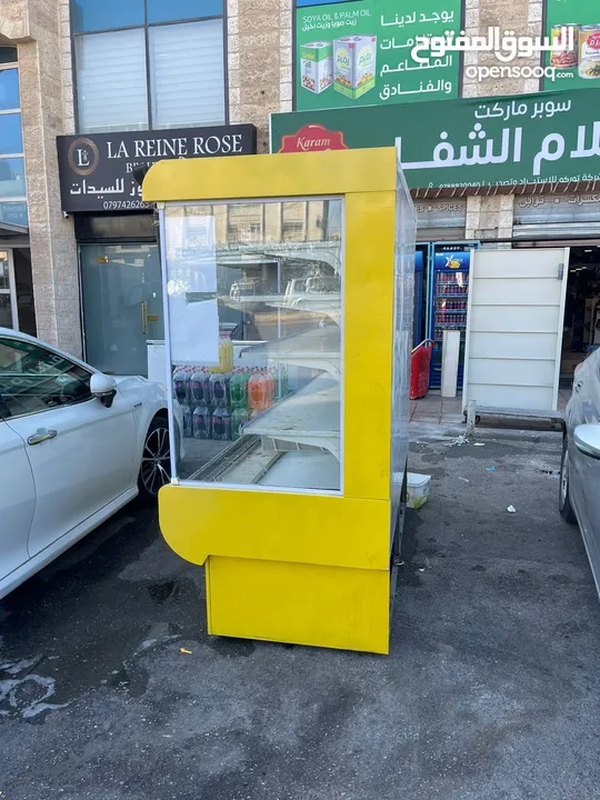 ثلاجة عرض للسوبرماركت