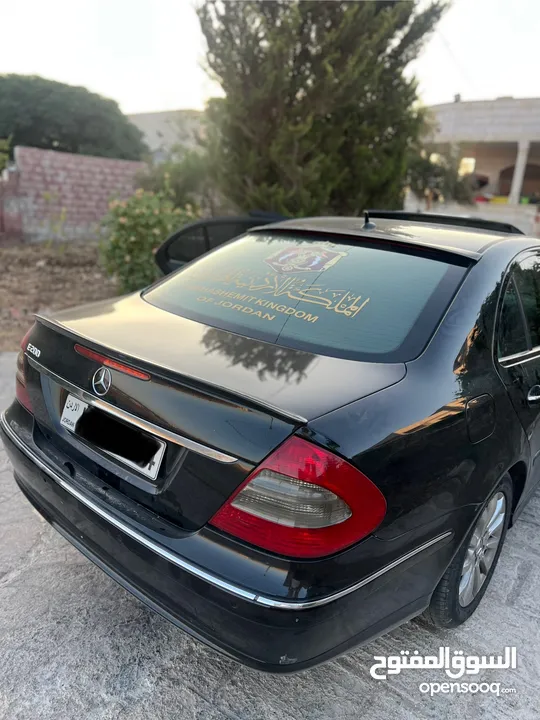 مارسيدس E200 2007