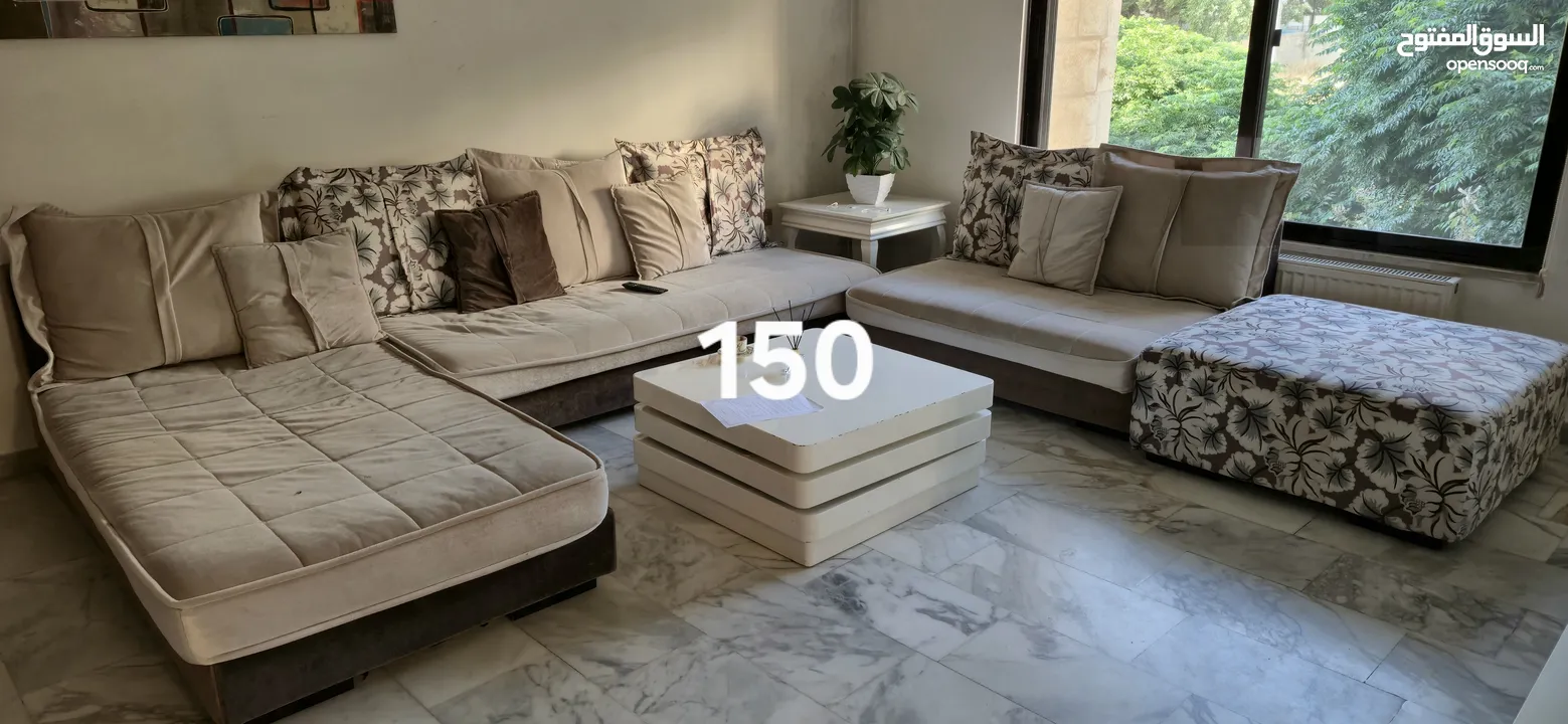 عفش بيت للبيع بحالة ممتازة