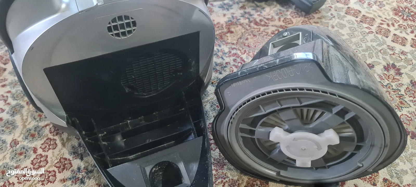 مكنسة بانوسونيك  (( Panasonic))  1800 واط ، بحالة الجديد ،