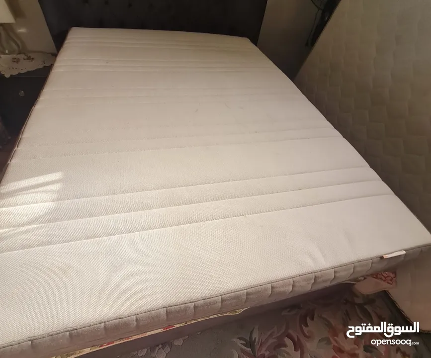 فرشات IKEA للبيع