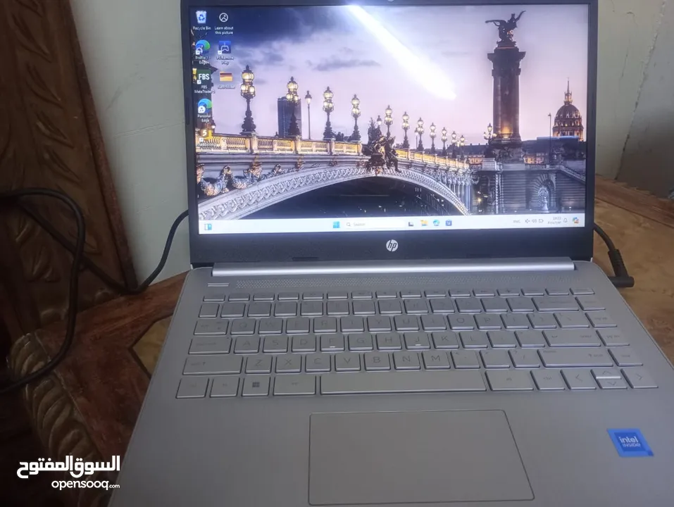 لاب توب hp شبه جديد