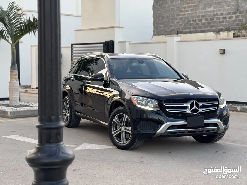 ‏Mercedes Glc 300 2017