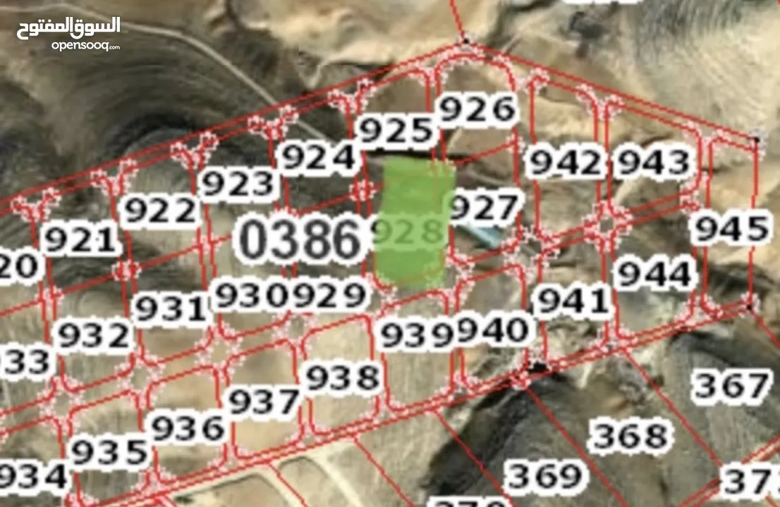 ارض للبيع بالتقسيط مساحتها 508 على شارعين منطقة وادي العش