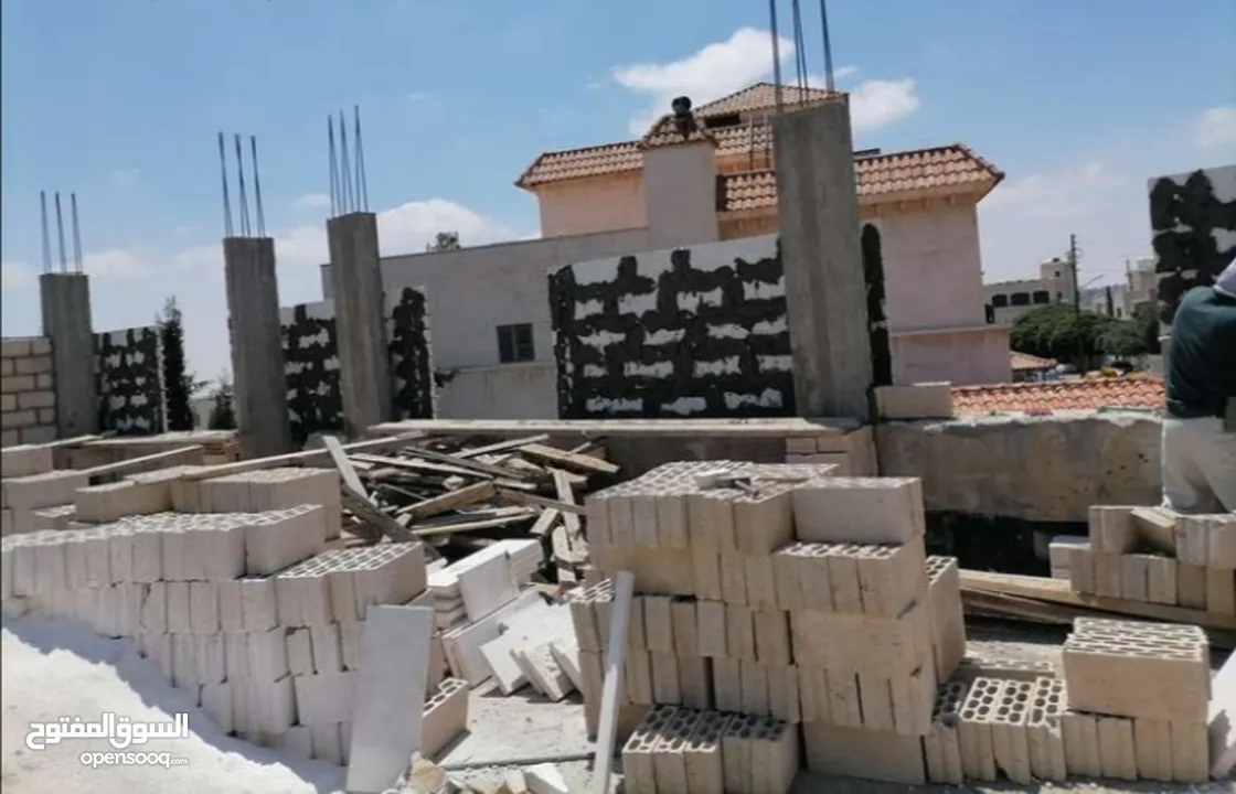 مقاول بناء عظم شغل و تسليم هندسي على المخطط و  تشطيب وصيانه البناء و اعمال الهدد مشاريع جميع مساحات