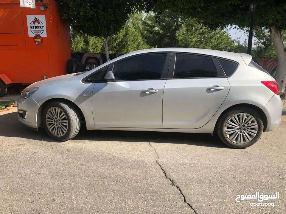 اوبل استرا 2014 تسجيل 2013