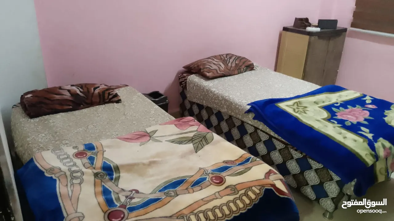 شقه للايجار المحدود الغربي مكونه من غرفتين وصاله ومطبخ وحمام رقم للتواصل