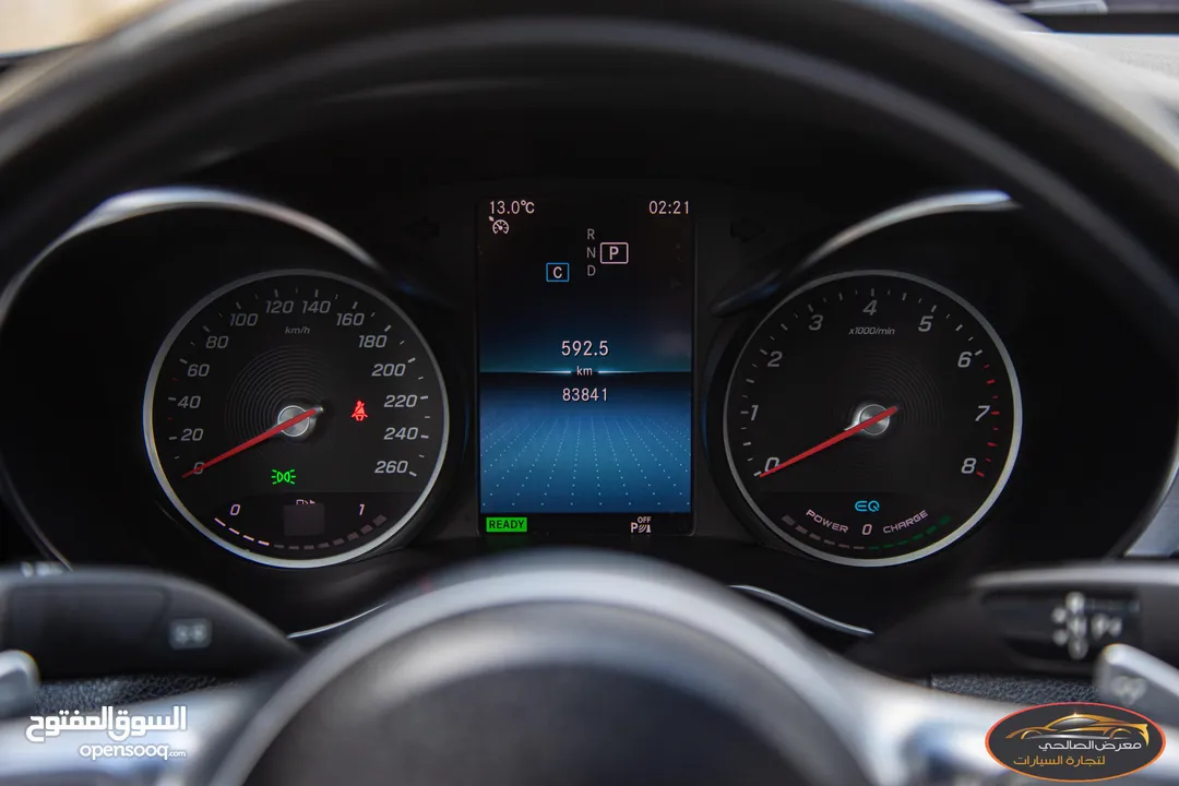 Mercedes C200 2019 Mild hybrid Amg kit Night Package   السيارة وارد الشركة و قطعت مسافة 83,000 كم