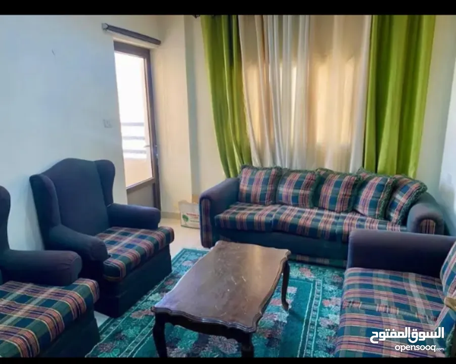 طقم كنب شبه جديد نظيف