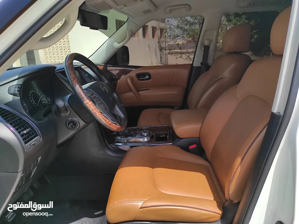 Nissan Patrol 2018 LE Platinum Gcc V6 5 Camera