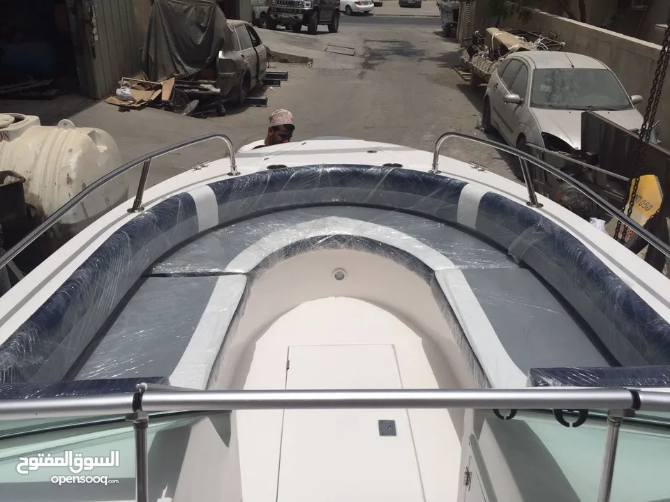 Sealine Boat Hannibal730 (24ft) full options , price without engine سعر القارب بدون محرك