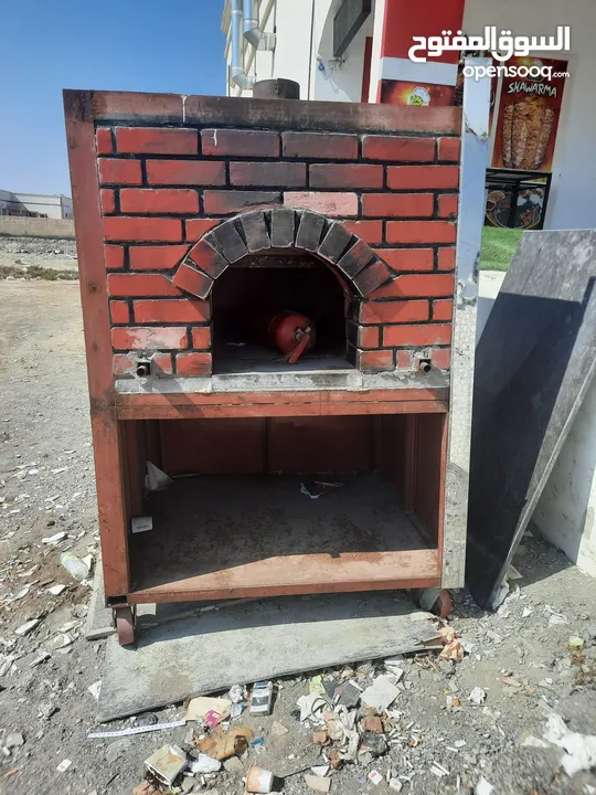 Pizza oven for sale used but good condition,,, البيع فرن حجري مستعمل لكن  ممتازة - (236315566) | السوق المفتوح