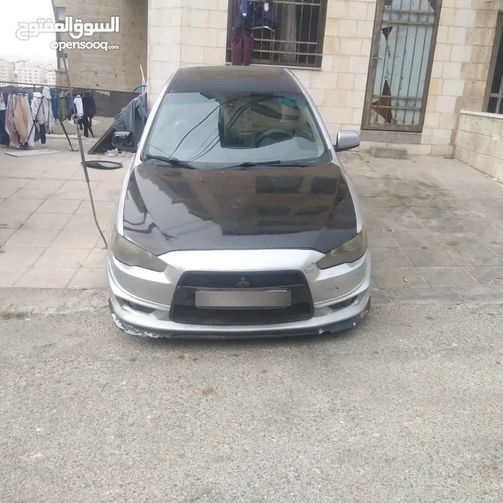 ميتسوبيشي لانسر 2009 للبيع