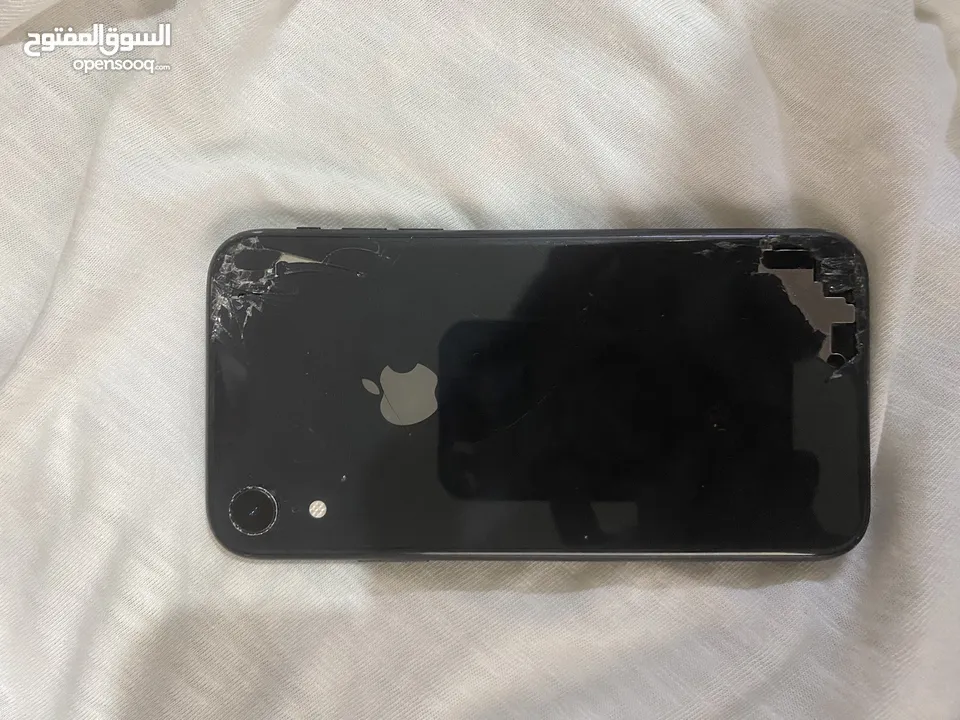 iPhone XR  128