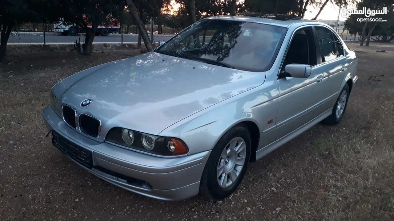 2002 BMW 525