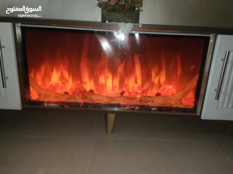 طاولة شاشة +خزانة أحذية +طاولة مجلس+اربع قطع جانبية