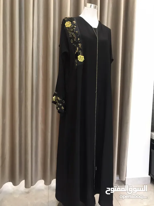 فساتين شبه جديده مشكله
