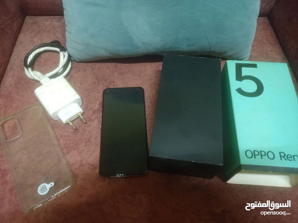 oppo Reno 5  للبيع كاش بحاله ممتازه