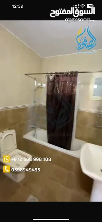 شقه مستقله من ضمن فيلا مميزة للايجار مساحع كبيرة و اطلاله مميزة مكان مميز وهادئ للسكن