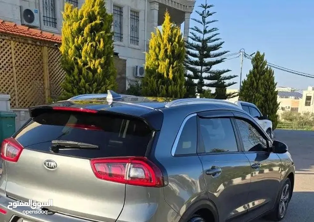 كيا نيرو نظيفة جدا للبيع استعمال شخصي سبب البيع السفر