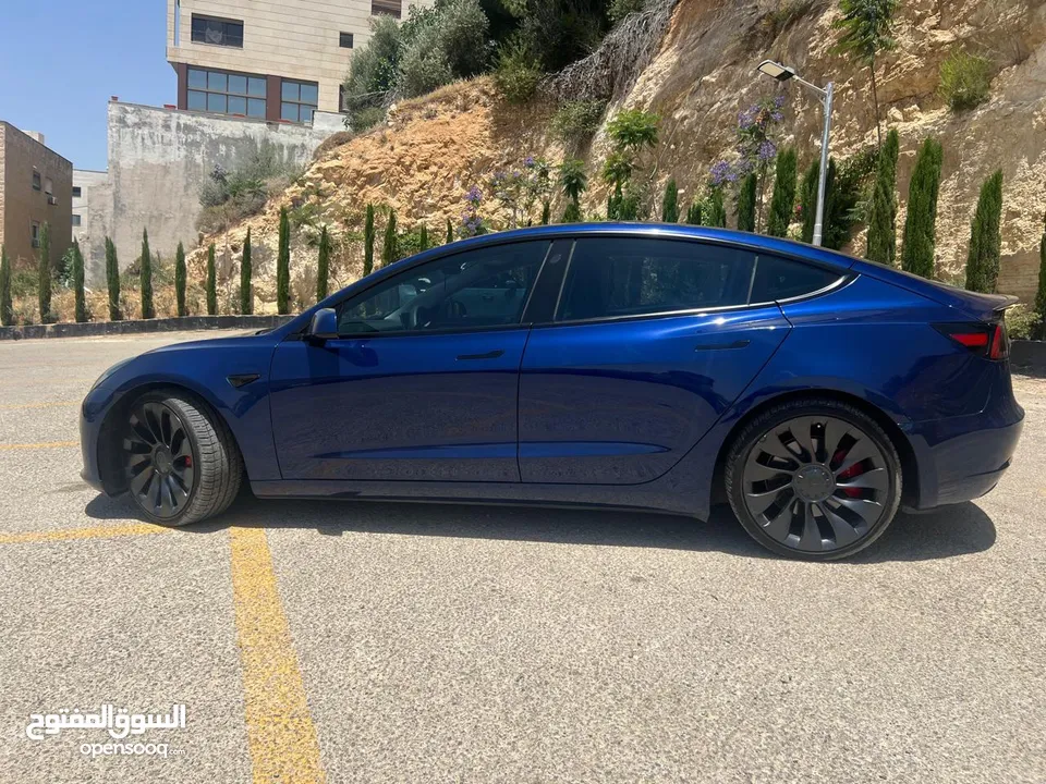 تيسلا موديل 3 لونج رينج بيرفورمنس Tesla Model 3 long range Performance