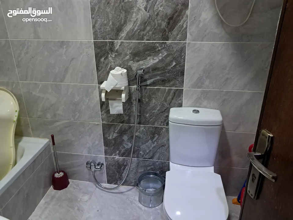 شقه بسعر مغري للبيع