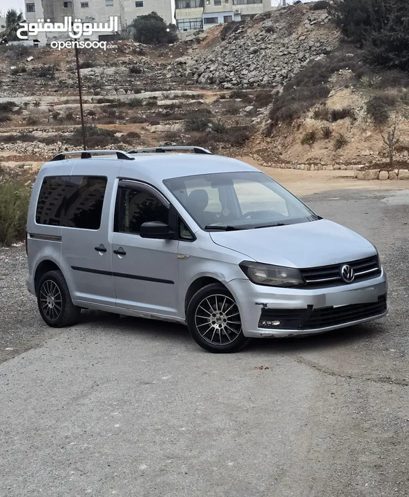 كادي 2016 - 7 مقاعد - ماطور 2000 ديزل - إمكانيه التقسيط بسعر مميز جداً - فحص ممتاز - رام الله