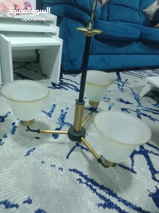 ثريا اضاءه مستعمله في حاله الوكاله