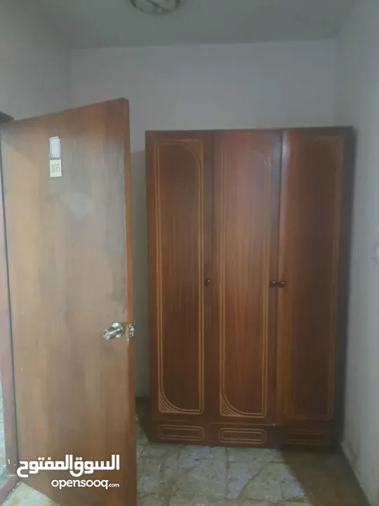 استيديوهات مفروشة شامل ماء وكهرباء وانترنت