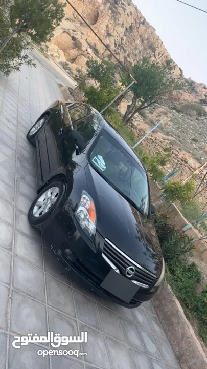 نيسان التيما 2009