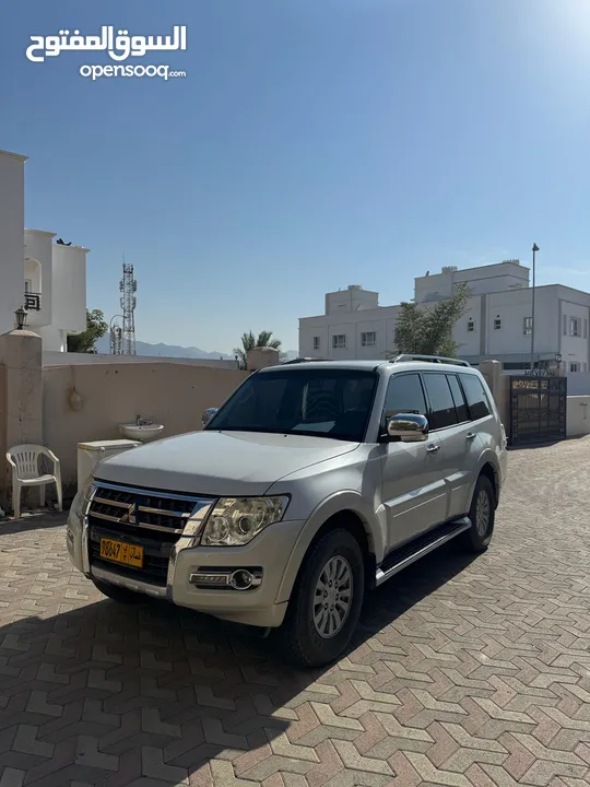 سيارة باجيرو 2016 للبيع بحالة ممتازة Pajero 2016 for sale in excellent condition