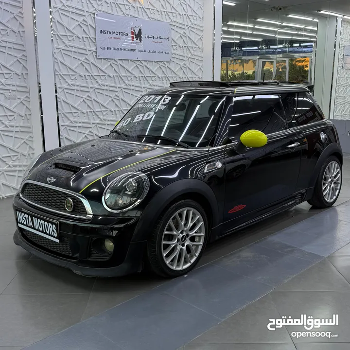 MINI COOPER S-JOHN COOPER WORKS 2013