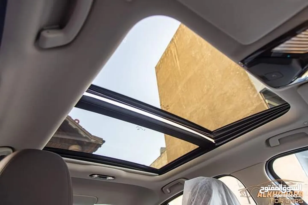 Bmw i3 e-drive 40L Ev M kit 2024 ( night)  كفالة 3 سنوات او 50,000 كم