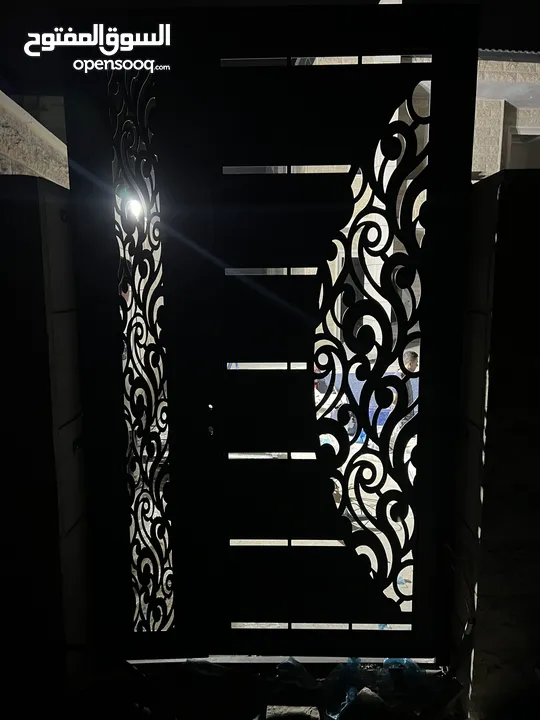 حديد دربزينات بوابات حمايات درج معادن ابواب لحام